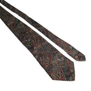 Gian Franco Ferretti All Silk Paisley Tie Green Maroon Yellow Vintage Designer